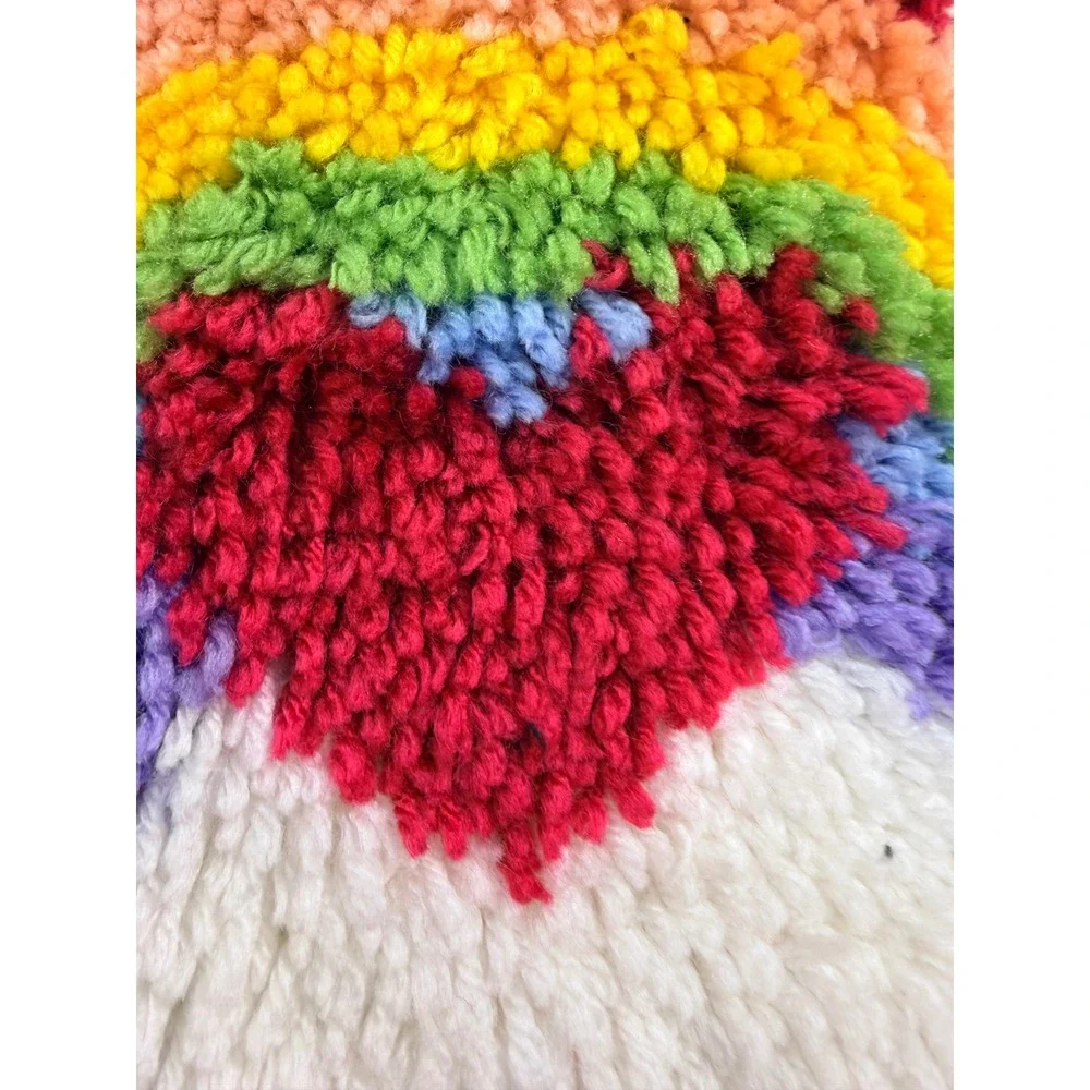 Retro Rainbow Smiling Sun Latch Hook Wall Art 12
